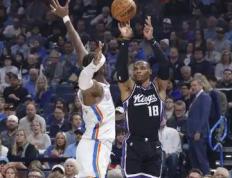 NBA明日赛程预览：国王对阵雄鹿，火箭迎战凯尔特人