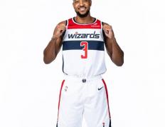 奇才(cái)版(bǎn)CJ-麦科勒姆(mǔ)定妆照来襲(xí)，新賽(sài)季表现值得(dé)期待