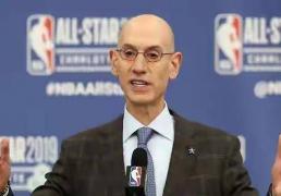 今日(rì)官(guān)宣！肖华亲承，NBA17冠王朝球队易主，巴斯家46年净赚99.3億(yì)