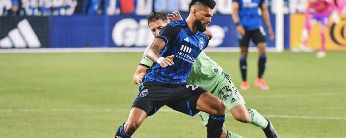 地震主场决战奥斯(sī)汀(tīng)，季后赛門(mén)票在(zài)此一搏(bó)