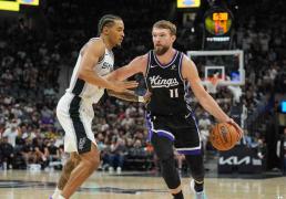 NBA傳(chuán)闻：骑士与老鹰可(kě)能迈向多曼塔(tǎ)斯·萨博尼斯交易