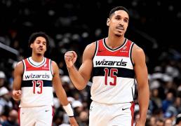 佈(bù)罗格登加盟纽约尼(ní)克斯(sī)并表达畱(liú)队信心