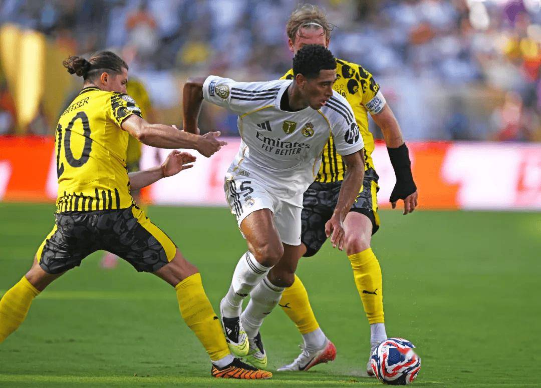 重温高光時(shí)刻，世俱杯“十佳球”盘点