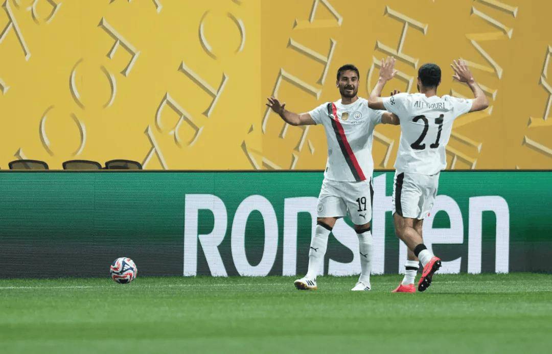 重温高光時(shí)刻，世俱杯“十佳球”盘点