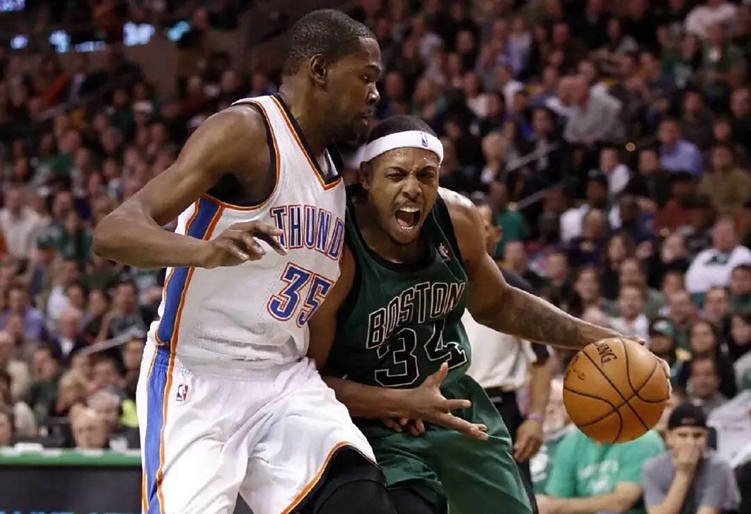 NBA走步(bù)统计数据公布：詹姆(mǔ)斯屈居历史第三