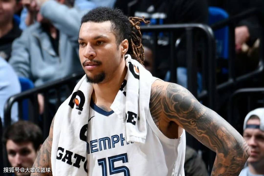 美媒提议灰熊6换2，拿(ná)下巴雷特，顶替德(dé)斯蒙德(dé)贝恩