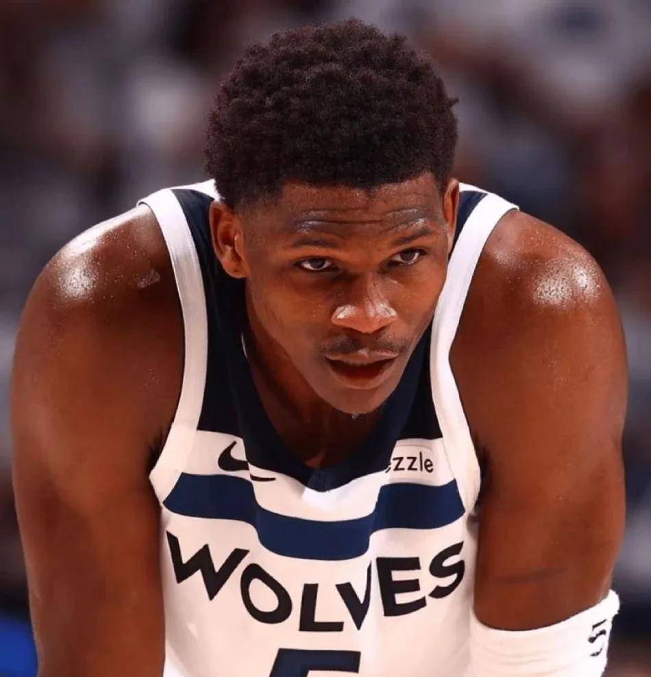 NBA太阳大逆(nì)转!森林(lín)狼最后1分鍾(zhōng)领先(xiān)7分都能输,爱德华兹41分却两罚全丟(diū)